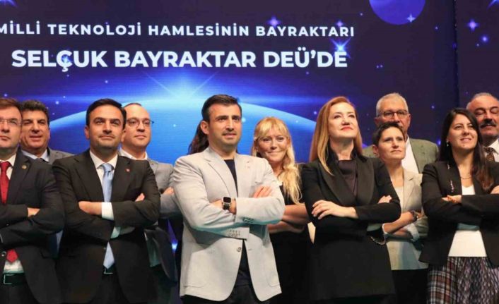 Selçuk Bayraktar TEKNOFEST öncesi DEÜ öğrencileriyle buluştu