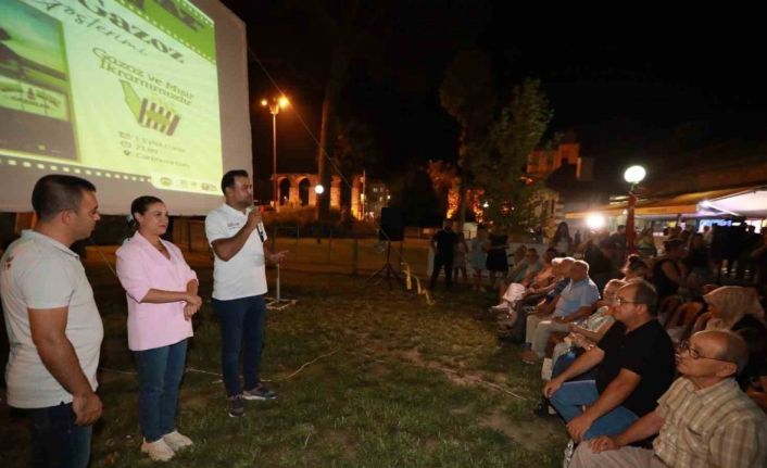 Selçuk’ta anılar sinema ve gazozla canlandı