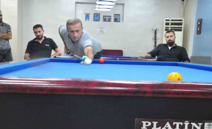 Şırnak’ta 3 bant bilardo il birinciliği turnuvası yapıldı