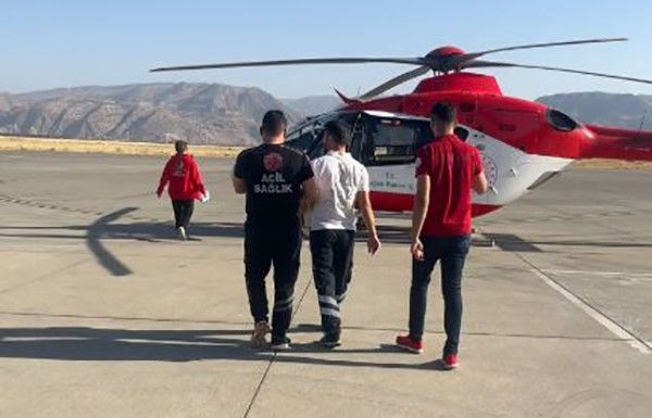 Şırnak’ta ambulans helikopter minik Aras için havalandı