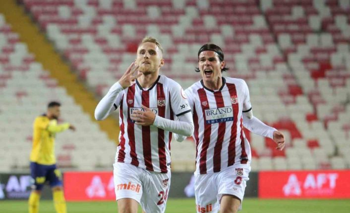 Sivasspor’da Samu Saiz gol sayısını 2’ye çıkardı