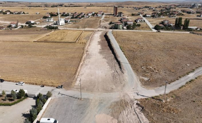 Sorgun Belediyesi’nde yol çalışmaları hız kesmeden sürüyor