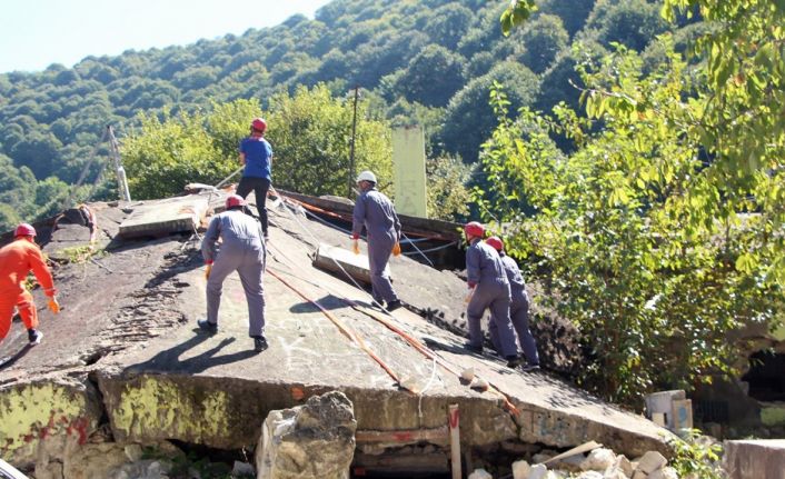 SUBÜ’nün yeni gönüllülerine AFAD eğitimi