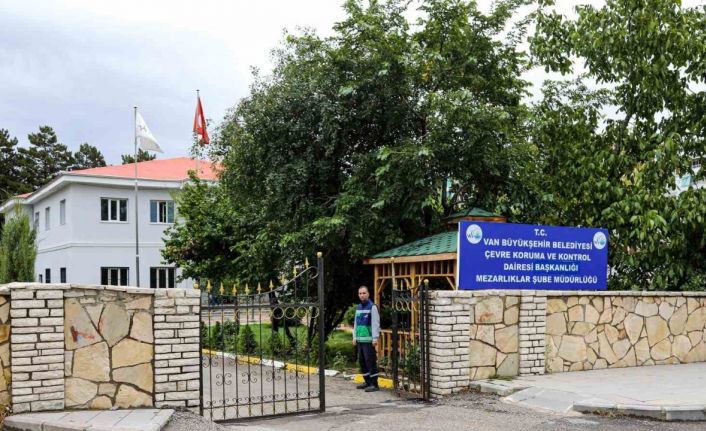 Van Büyükşehir Belediyesi ‘Mezarlık Bilgi Sistemi’ni kurdu