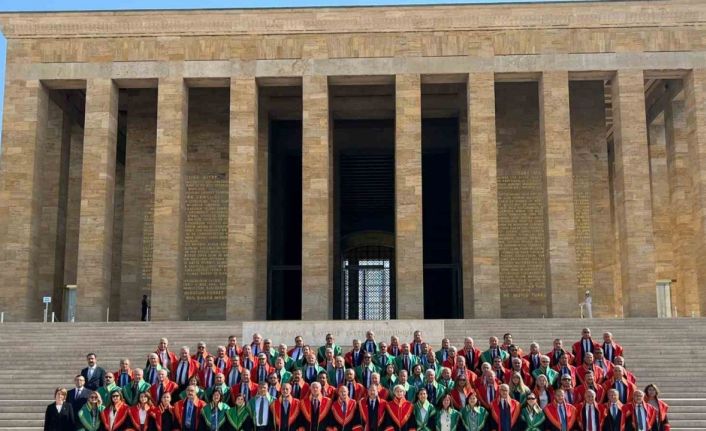 Yargıtay üyelerinden Anıtkabir’e ziyaret