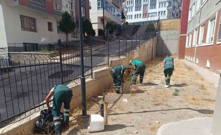 Yeni eğitim dönemi için okullar temizlendi