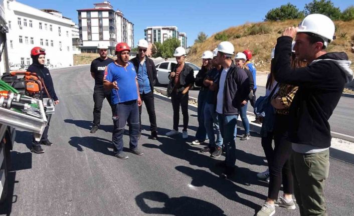 Yozgat’ta kamu kurumlarında afet farkındalık eğitimi veriliyor