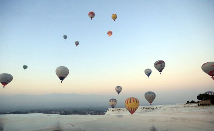 Başkan Örki’den Gençlik ve Havacılık Festivaline gökyüzünden davet