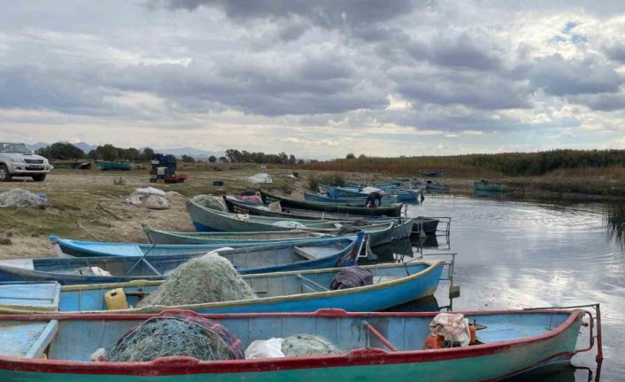 Beyşehir Gölü’ndeki avlanma faaliyetleri hem karadan hem havadan sıkı takipte