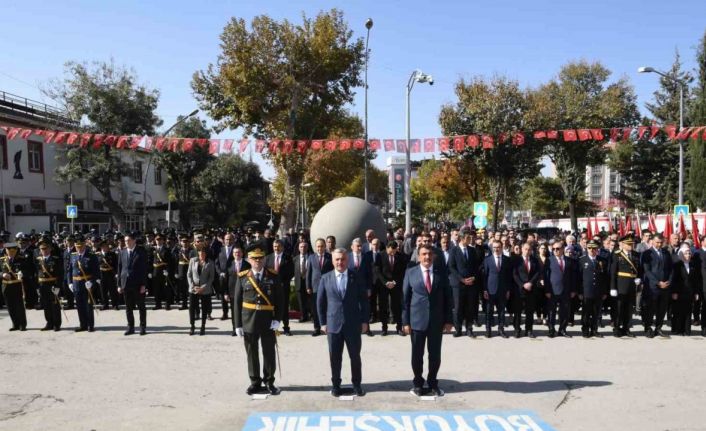 Malatya’da 29 Ekim Cumhuriyet Bayramı kutlamaları başladı