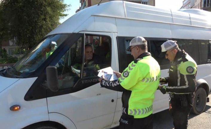 Samsun’da 14 okul servis aracı trafikten men edildi