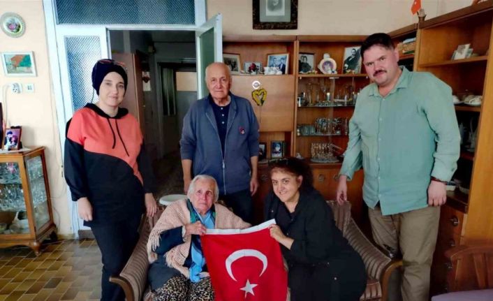 Şehre Vefa Meclisi’nden Cumhuriyet’le yaşıt ulu çınarlara vefa