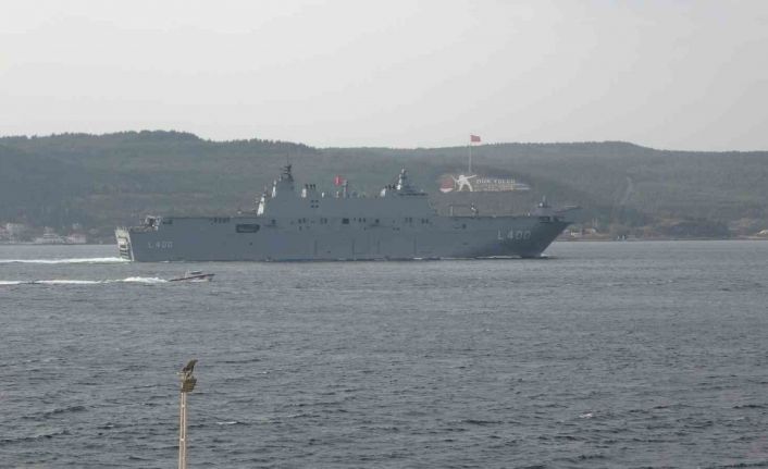 ‘TCG Anadolu’ Çanakkale Boğazı’ndan geçti