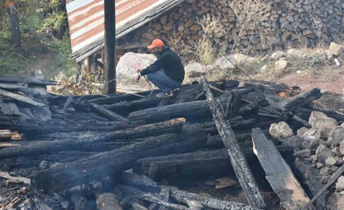 Yangınla birlikte vatandaşların hayalleri de yandı