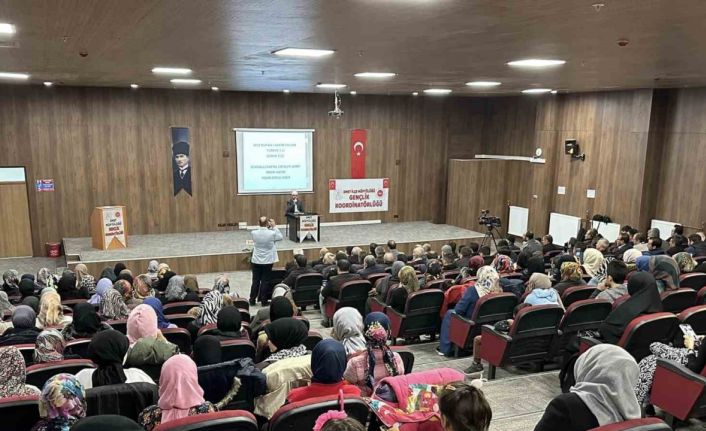 Emet’te “Haklı Davamız Kudüs” konulu konferans