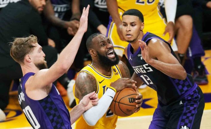 Lakers’ta LeBron James’in triple-double performansı galibiyete yetmedi