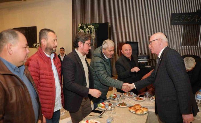 Başkan Kazım Kurt "Siyasetteki Kırım Tatarların sayısının artmalı"