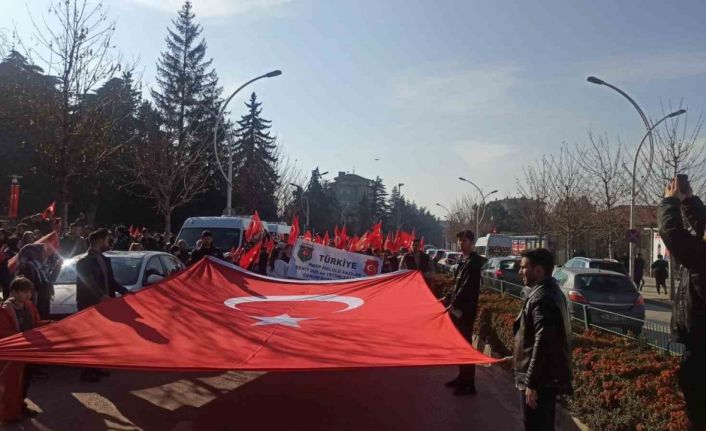 Çorum’da “şehitlere saygı” yürüyüşü düzenlendi