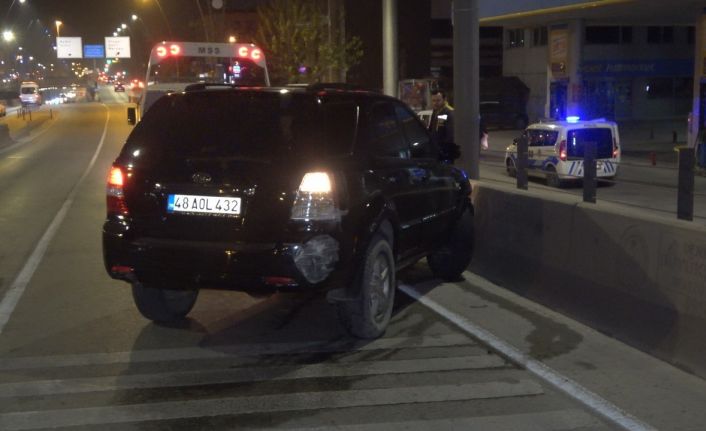 Denizli’de iki gencin öldüğü kazada alkollü çıkan sürücü tutuklandı