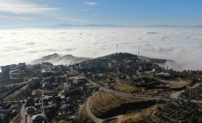 Elazığ sis denizinde kayboldu, ortaya eşsiz görüntüler çıktı