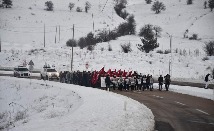 Giresun’da şehitler için yürüyüş yapıldı