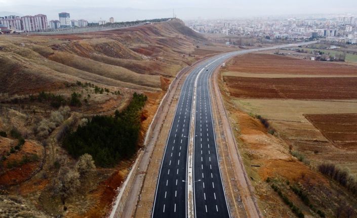 İki yol bir birbirine bağlandı, mesafe kısaldı