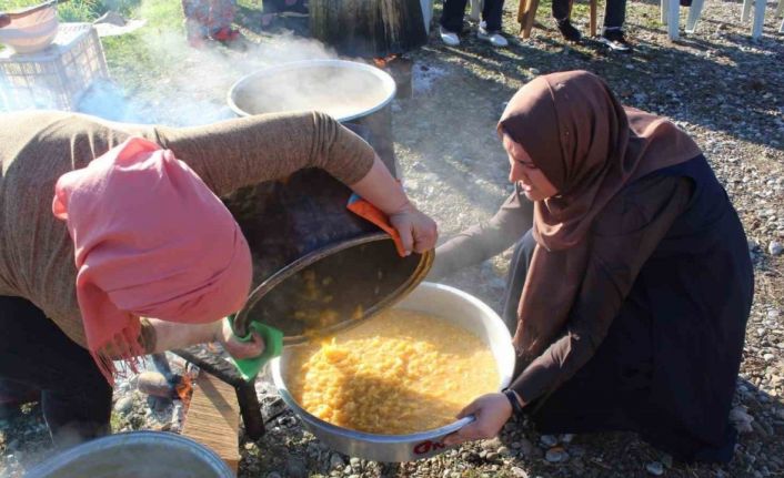 Köyceğiz Ortaokulu’nda portakallar reçele dönüştü