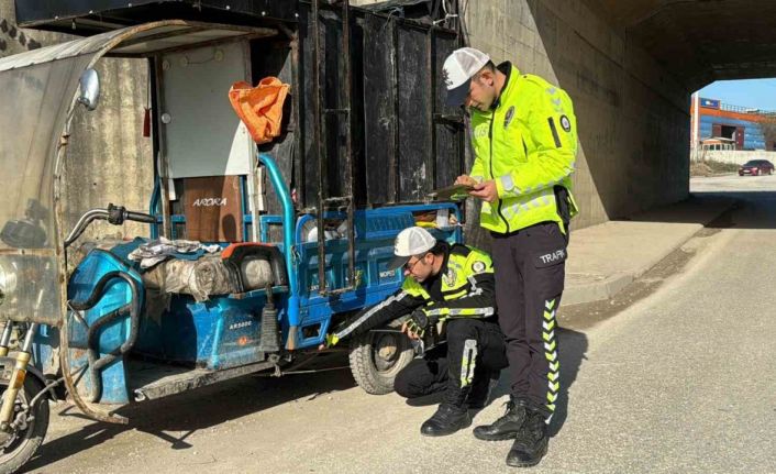 Polisi görünce kaçmıştı, motosiklet çalıntı çıktı