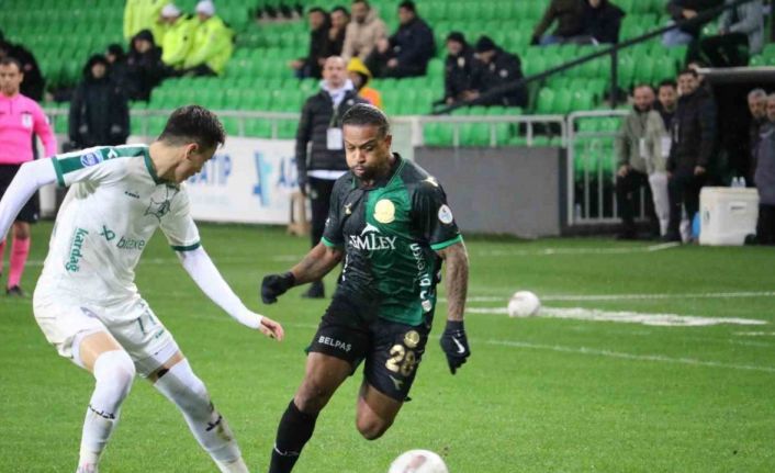 Sakaryaspor, şampiyonluk hedefine emin adımlarla ilerliyor