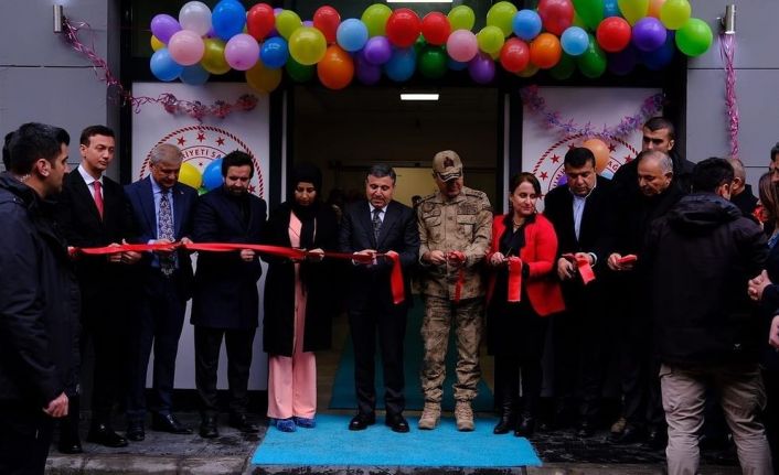 Uludere Devlet Hastanesi’nde iki servis açıldı