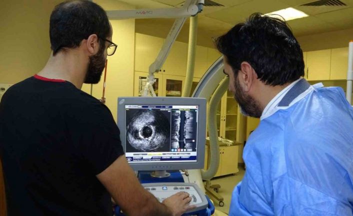 Van’da hastaneye kazandırılan IVUS cihazı hastalara umut oldu