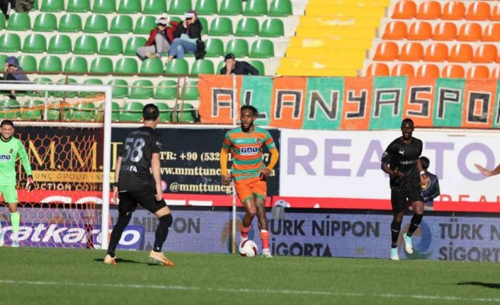 Alanyaspor, iki hafta İstanbul deplasmanında olacak