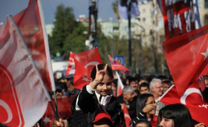 MHP Lideri Bahçeli: "DEM’lenmiş CHP, terörle mücadeleye şaşı bakmaktadır"