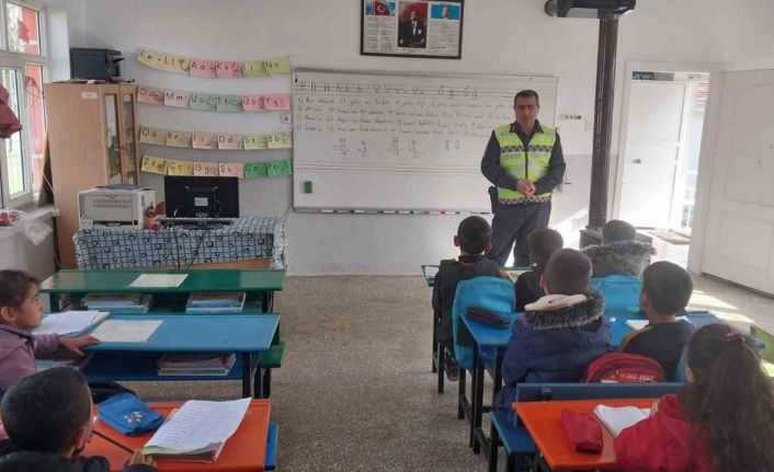 Oğuzeli’nde öğrencilere trafik eğitimi