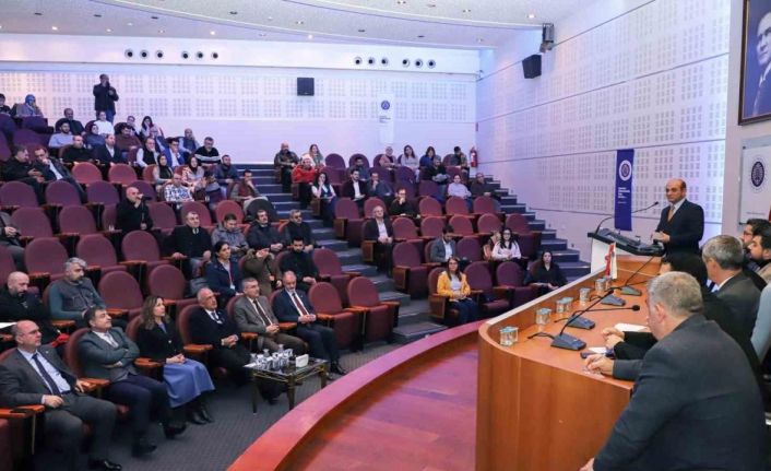 Asrın felaketinin sonrasında yaşananlar Atatürk Üniversitesi ev sahipliğinde ele alındı