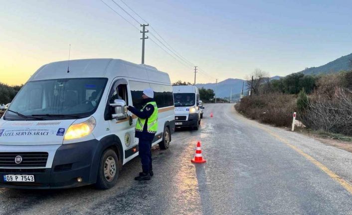 Aydın’da okul servisleri denetleniyor