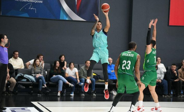 Çayırova Belediyesi, Ormanspor’u son saniye basketiyle yendi