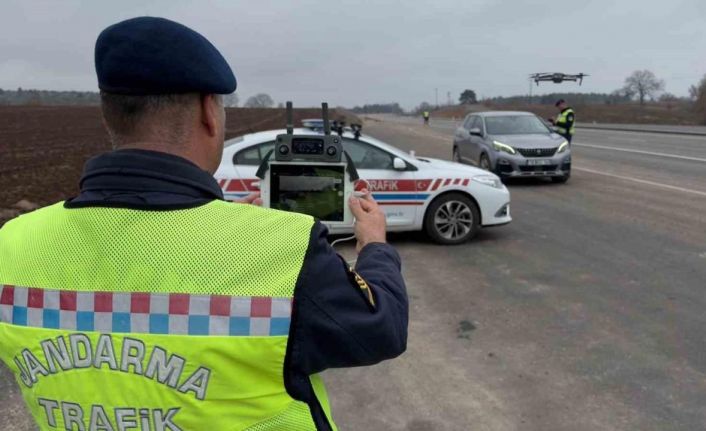 Drone ile sıkı bir trafik denetimi uygulanıyor