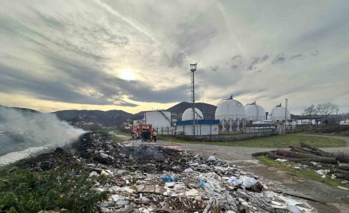 Gaz dolum tesisi yanında korkutan yangın