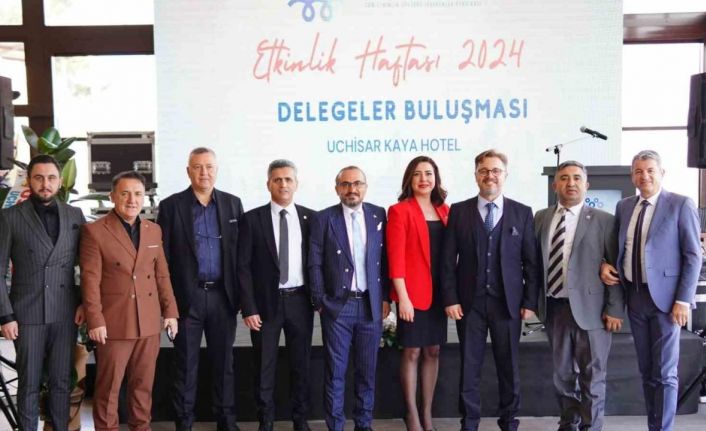 Hizmet emekçileri, kutlamalarda moral buldu