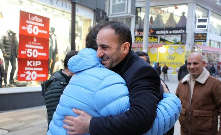 HÜDA PAR Ağrı Belediye Başkan Adayı Yılmaz, temaslarını sürdürüyor