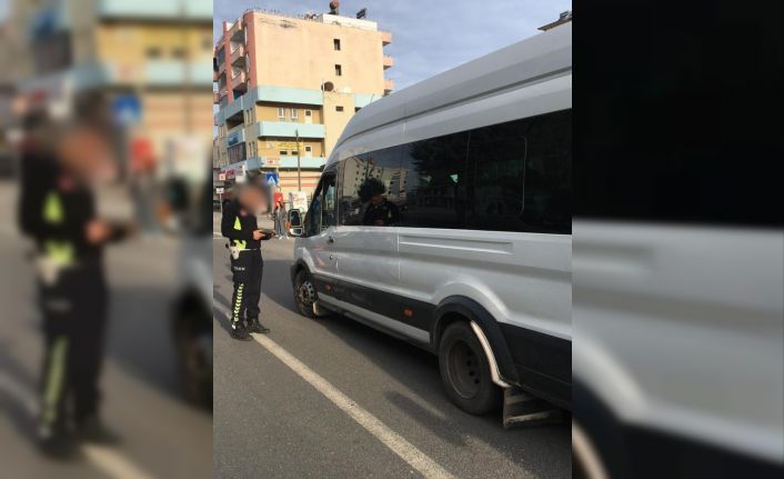 Mardin’de okul çevreleri ve servis araçları denetlendi