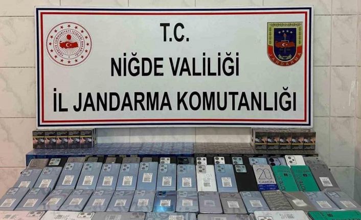 Niğde’de 78 adet kaçak cep telefonu yakalandı