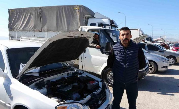 "Oto pazarında satıcı çok ama alıcı yok"