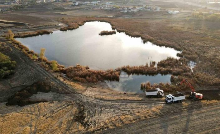 Pursaklar’da Millet Bahçelerinin inşaatı devam ediyor