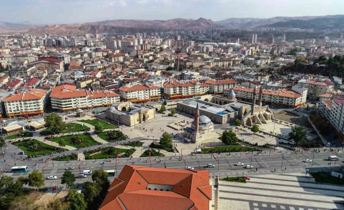 Sivas 2023 yılında göç aldı