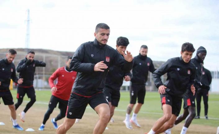 Sivasspor, Çaykur Rizespor maçı hazırlıklarına başladı