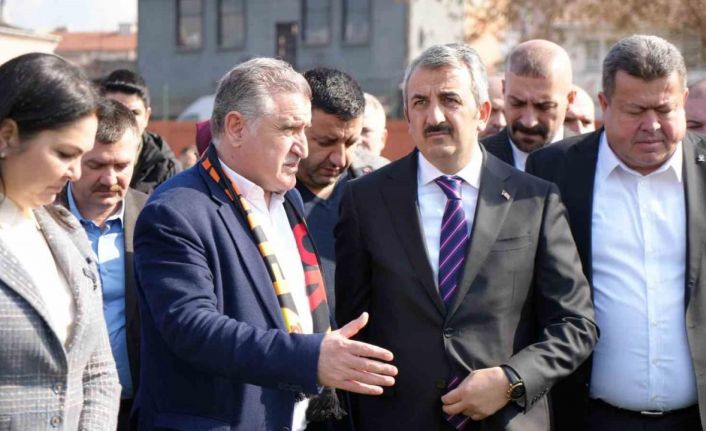 Bakan Bak: “Kırkpınar ile ilgili projelerimiz hazır”