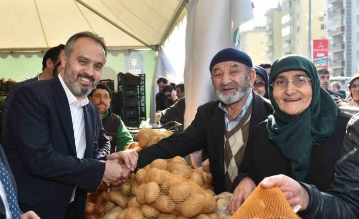 Başkan Aktaş: “Emeklilere, ulaşımda ve su faturalarında yüzde 25 indirim”