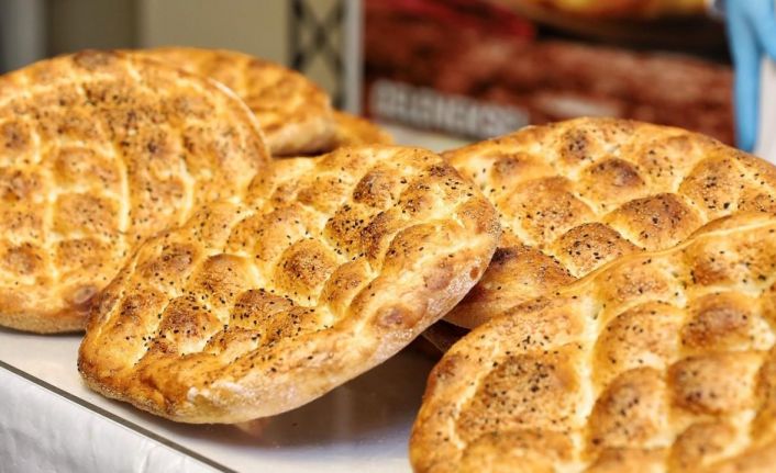 Bursa’da 450 gram ’BESAŞ’ pidesi 15 TL